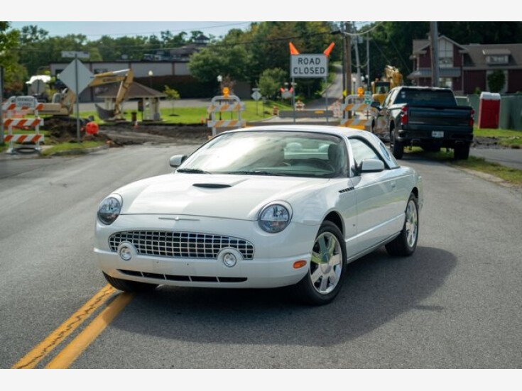 Thumbnail Photo undefined for 2003 Ford Thunderbird